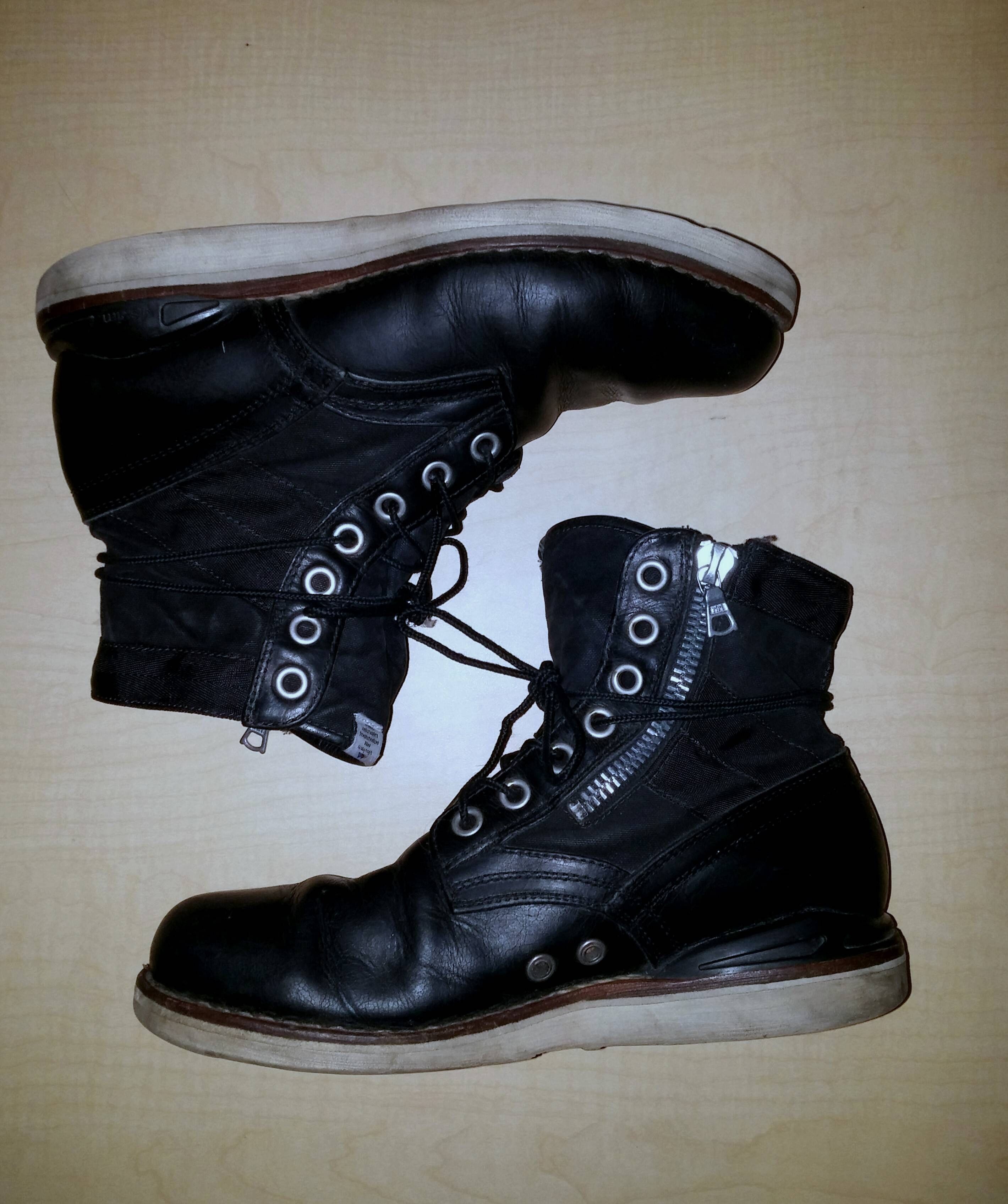 7 Hole Boots