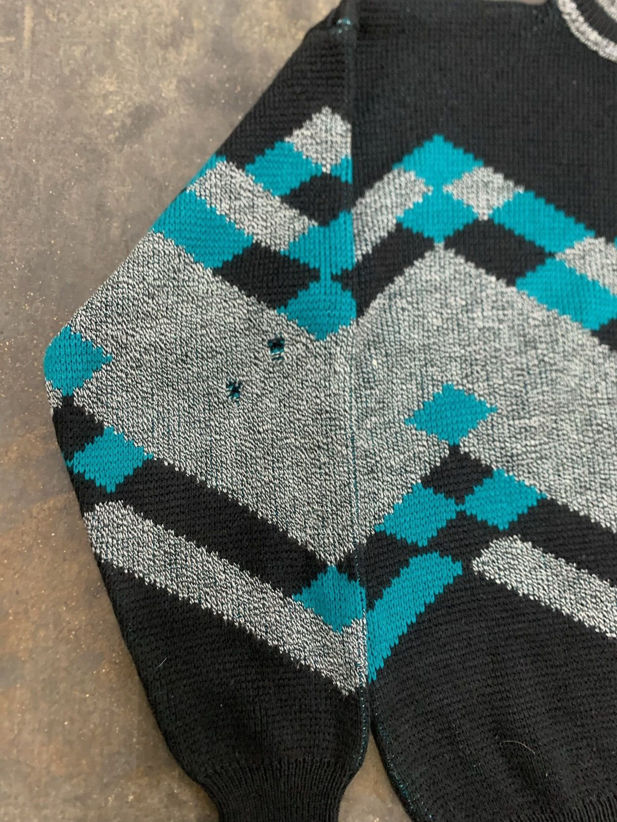 Vintage Vintage Teal Diamond Knit Sweater Size US L / EU 52-54 / 3 - 4 Thumbnail