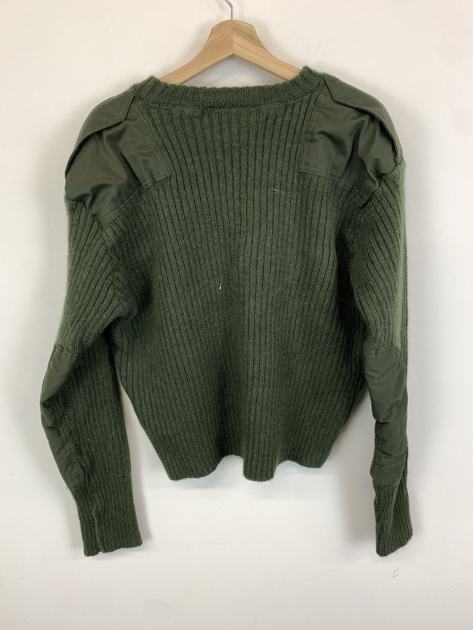 Other Vintage Military Wool Olive Ribbed Knit Sweater Size M (XXXL) Size US M / EU 48-50 / 2 - 3 Thumbnail