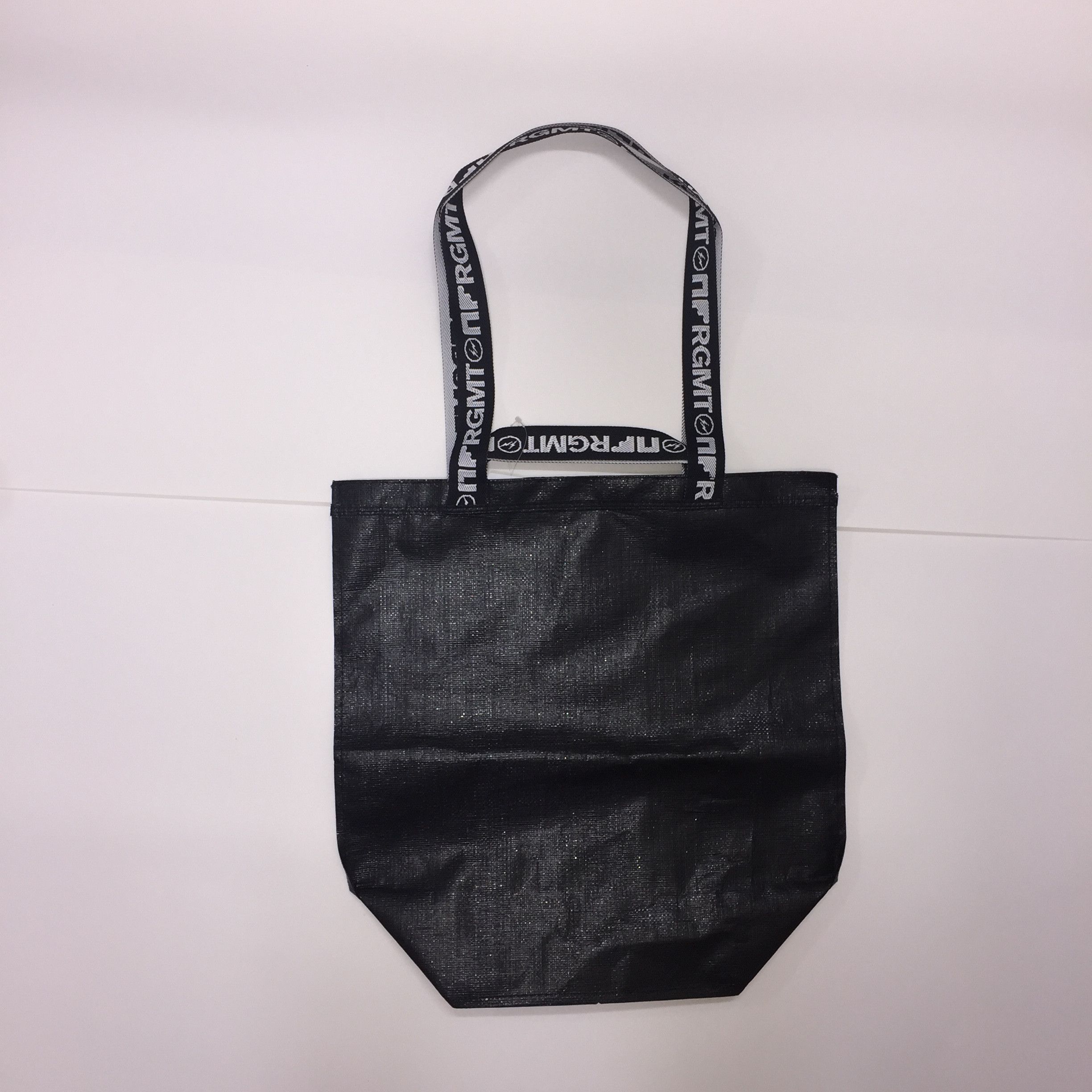 Fragment the conveni Tote 藤原ヒロシ INVINCIBLE for THE CONVENI Pop-Up Store Collaboration
