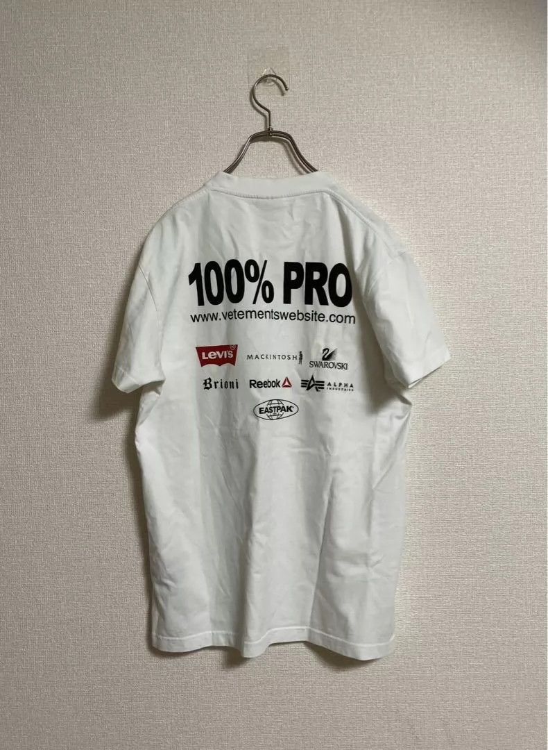Vetements VETEMENTS 100% is a logo T-shirt, short sleeved shirt -DMC Size US S / EU 44-46 / 1 - 8 Thumbnail