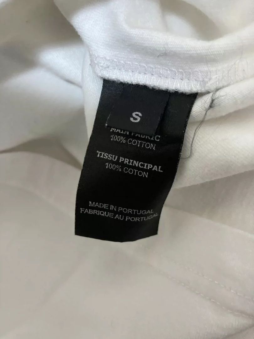 Vetements VETEMENTS 100% is a logo T-shirt, short sleeved shirt -DMC Size US S / EU 44-46 / 1 - 3 Thumbnail