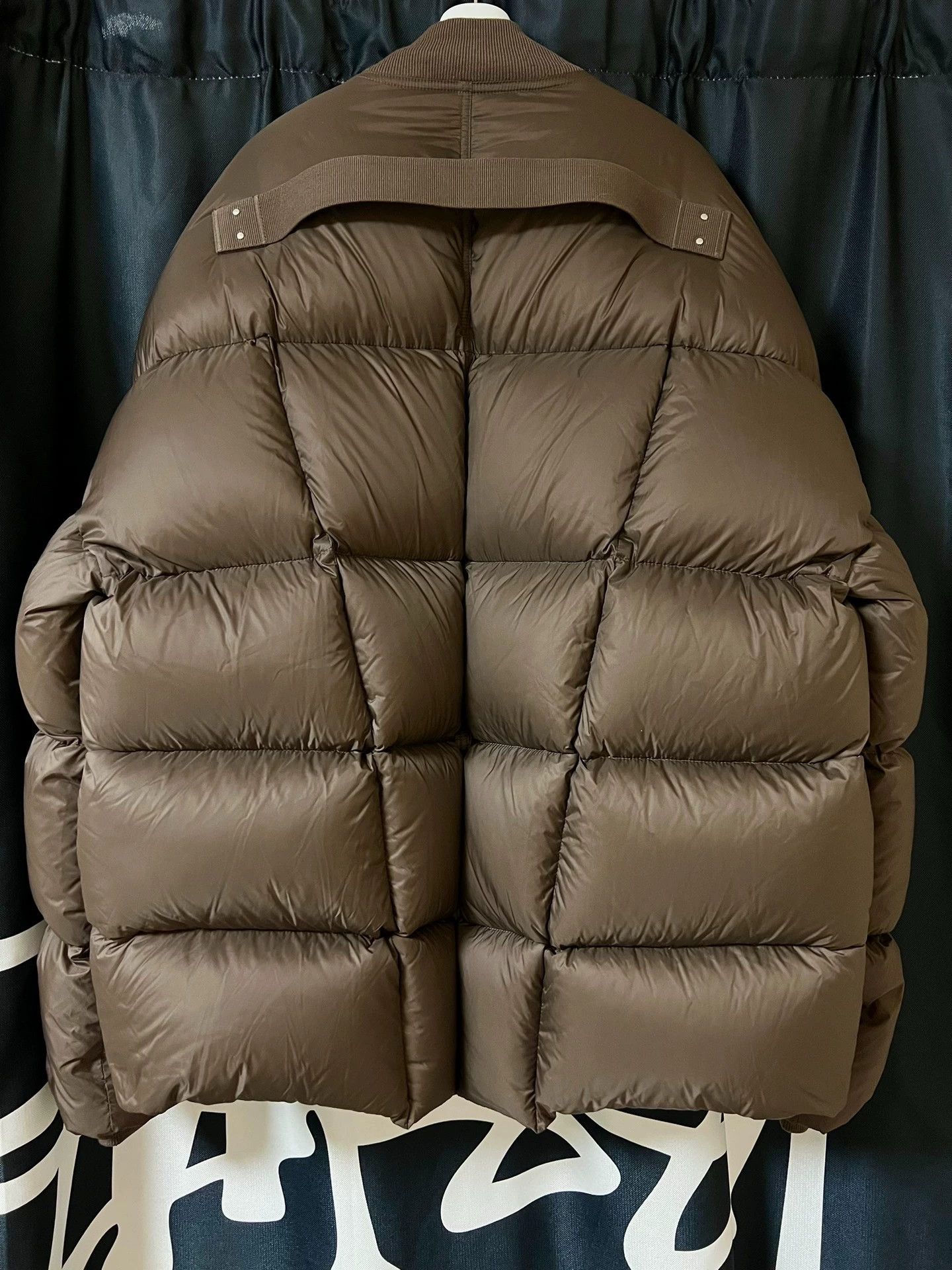 Rick Owens Rick Owens mainline brown 22fw down jacket -DMC Size US M / EU 48-50 / 2 - 2 Thumbnail