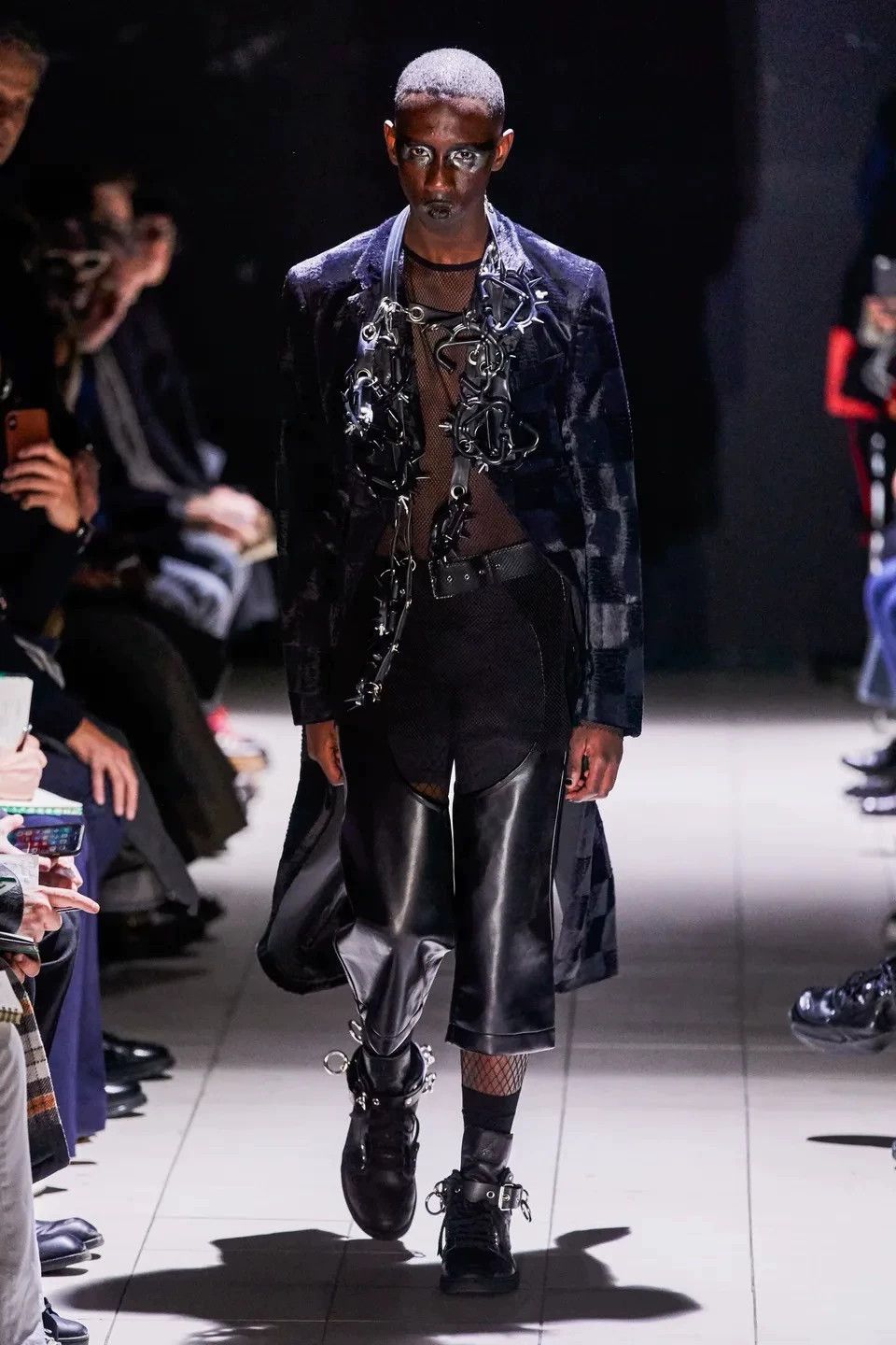 Comme des Garcons Comme Des Garcons Long tailed coat -DMC Size US M / EU 48-50 / 2 - 7 Thumbnail