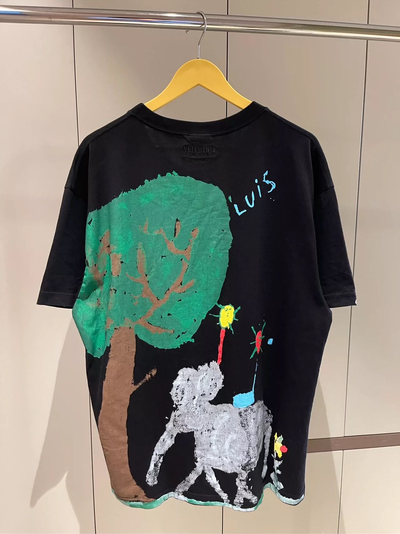 Vetements Black Slogan Logo Oil Short Sleeve T-shirt -DMC