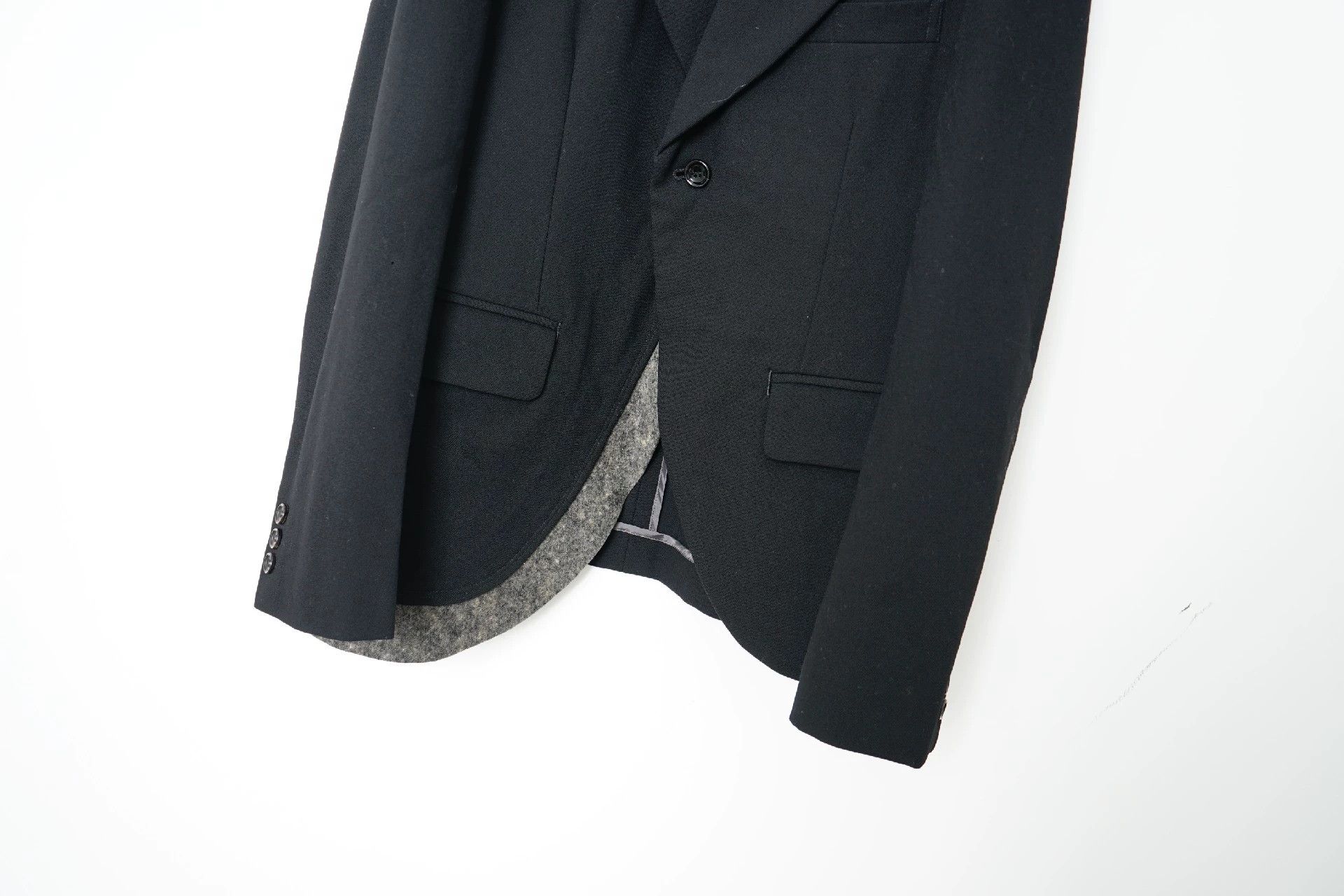 Comme des Garcons Comme Des Garcons Asymmetric splicing wool suit -DMC Size US S / EU 44-46 / 1 - 6 Thumbnail