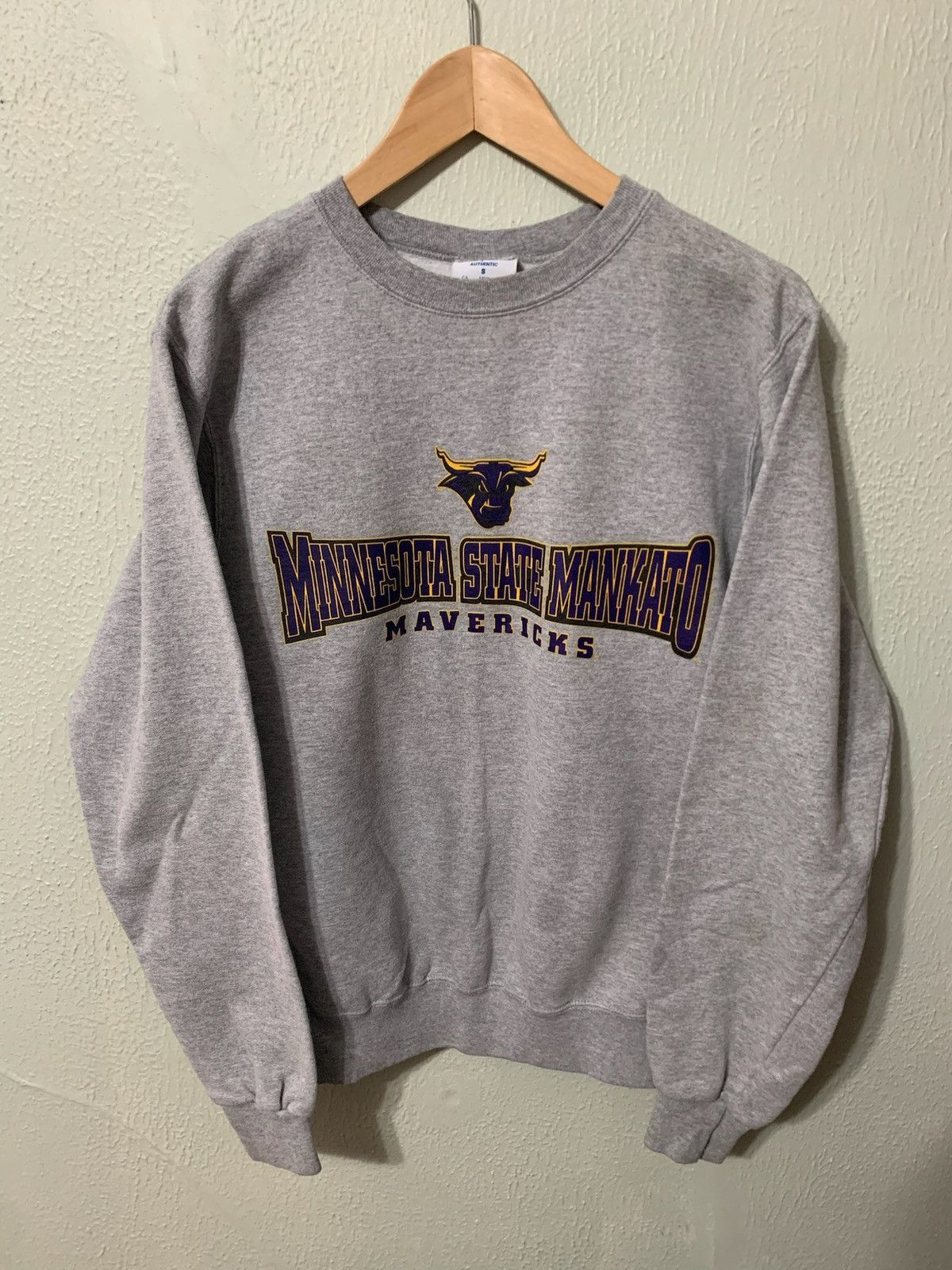Champion × Vintage Vintage Crewneck Champion Mankato Mavericks Hooded Vintage Sweatshirt Size US S / EU 44-46 / 1 - 2 Thumbnail