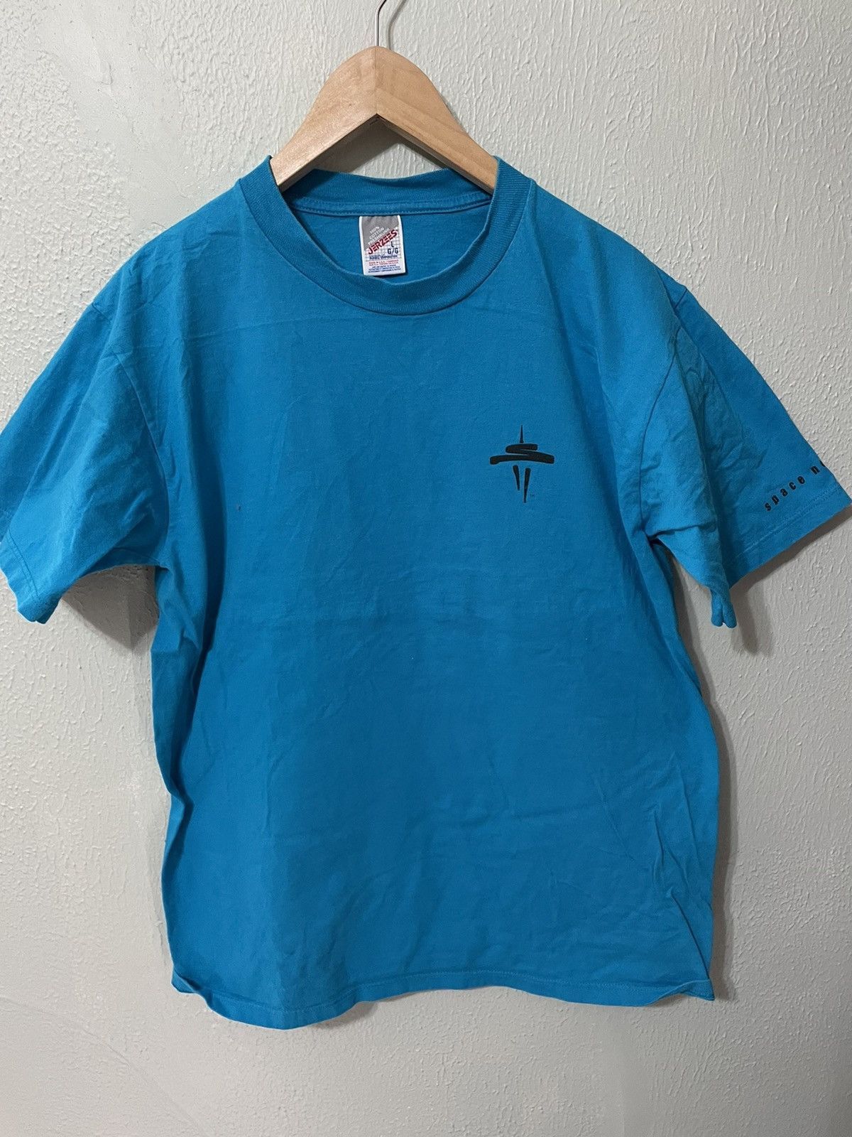 Vintage Vintage Seattle Space Needle T-Shirt Size US M / EU 48-50 / 2 - 2 Thumbnail