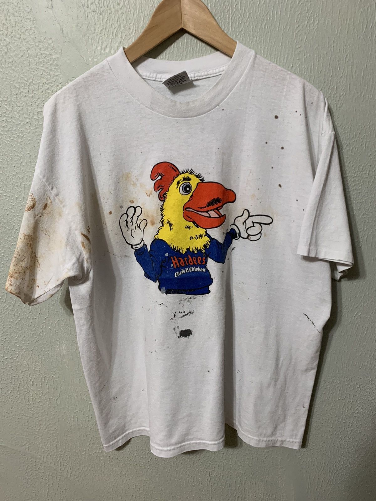 Vintage Vintage Hardee’s Chris P Chicken Stained Tee Size US XL / EU 56 / 4 - 2 Thumbnail