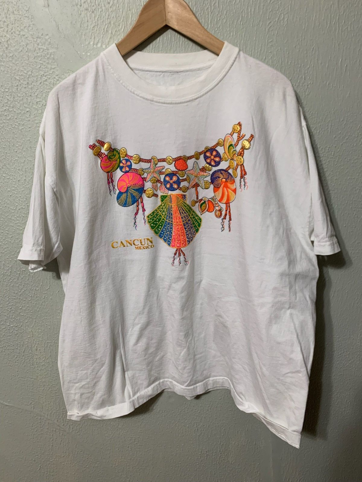 Vintage Vintage Cancun Vacation T-Shirt Size US XL / EU 56 / 4 - 3 Thumbnail
