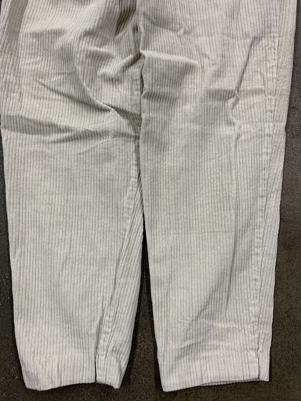 Eddie Bauer × Jean × Vintage Vintage Eddie Bauer Corduroy Missing Button Pants Size US 28 / EU 44 - 8 Thumbnail