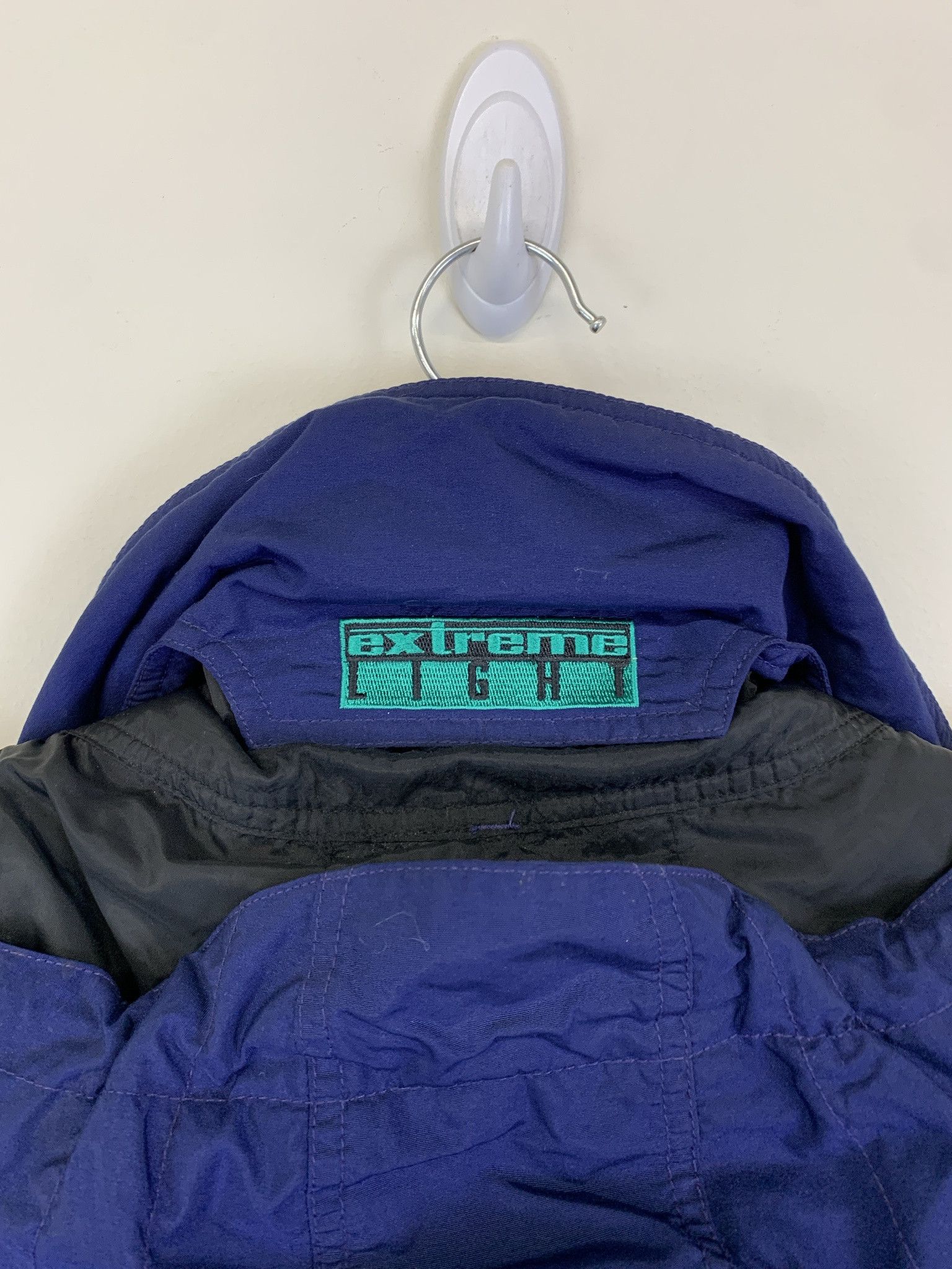 Vintage Vintage 1990s The North Face Navy Rain Skiing Outdoors Jacket Size S Size US S / EU 44-46 / 1 - 6 Thumbnail