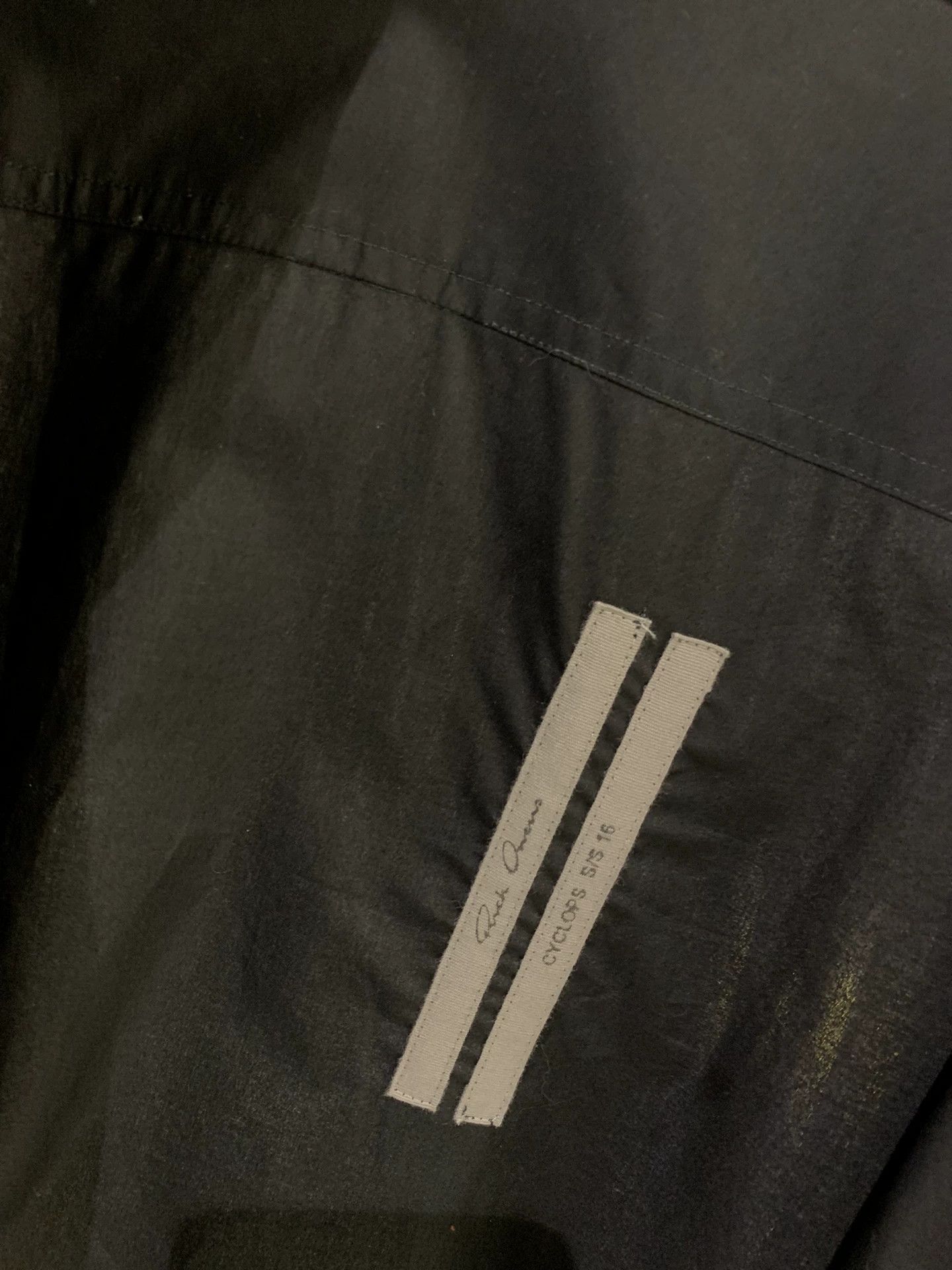 Rick Owens Rick owens catwalk V-neck slim long shirt -DMC Size US L / EU 52-54 / 3 - 4 Thumbnail
