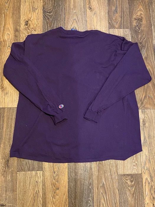 Champion VTG Champion Script Purple L/S Size US XXL / EU 58 / 5 - 3 Thumbnail