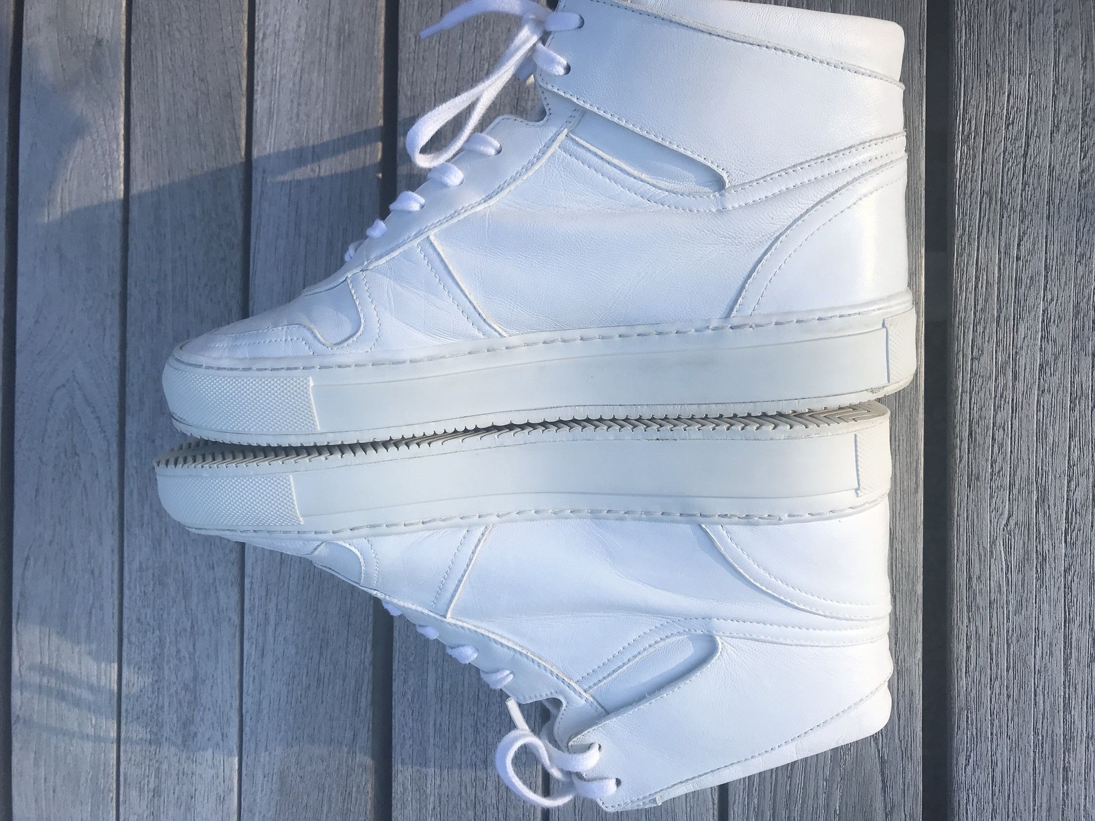 Common Projects Bball High LAST PRICEDROP Size US 6.5 / EU 39-40 - 7 Thumbnail