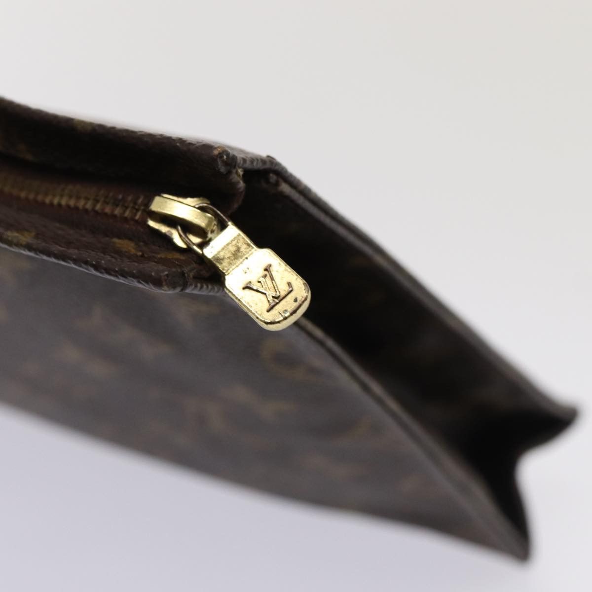 Louis Vuitton Louis Vuitton Trousse de Toilette clutch Size ONE SIZE - 15 Thumbnail