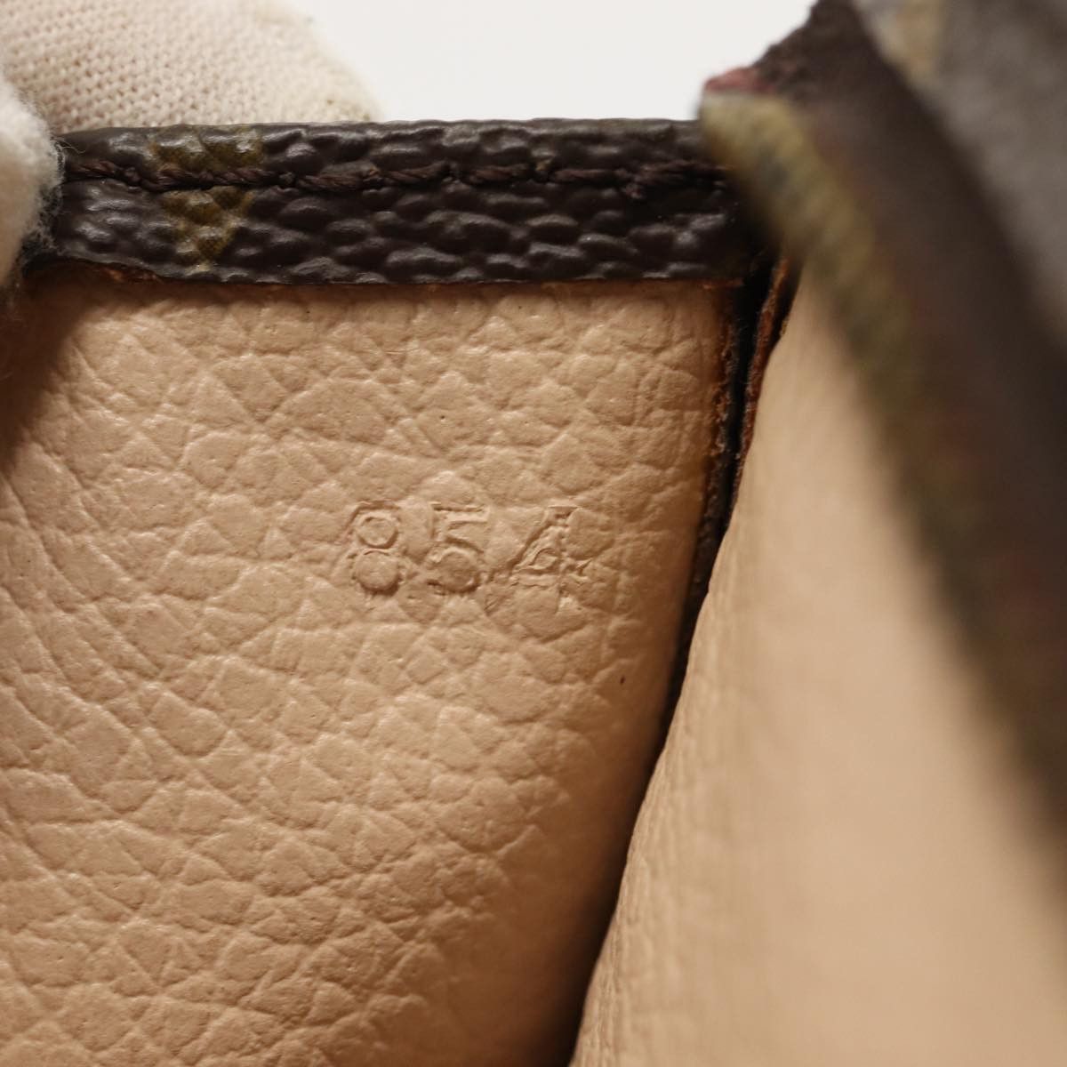 Louis Vuitton Louis Vuitton Trousse de Toilette clutch Size ONE SIZE - 6 Thumbnail
