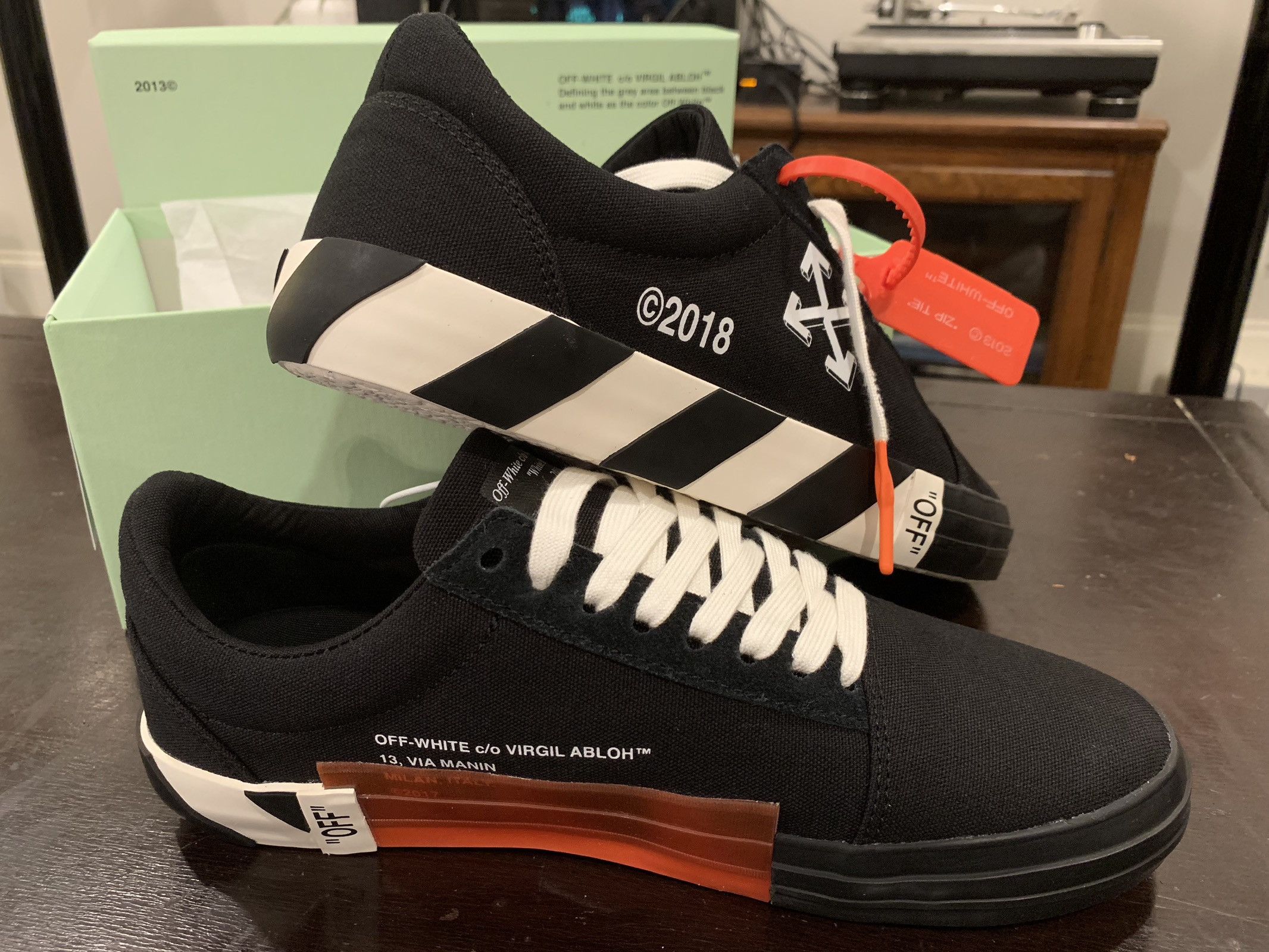 Off white vulc antonioli hotsell