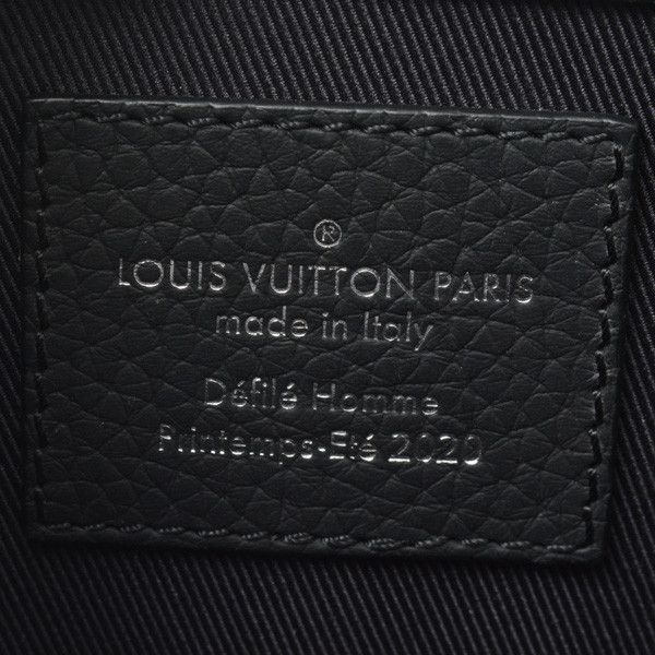 Louis Vuitton Louis Vuitton Louis Vuitton Monogram Taurillon Messenger Bag M55924 Canvas Crossbody Bag M55924 in Great Condition Size ONE SIZE - 6 Thumbnail