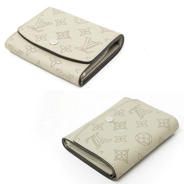 Louis Vuitton Louis Vuitton Louis Vuitton Mahina Leather Iris Wallet M62542 Leather Short Wallet M62542 in Great Condition Size ONE SIZE - 3 Thumbnail