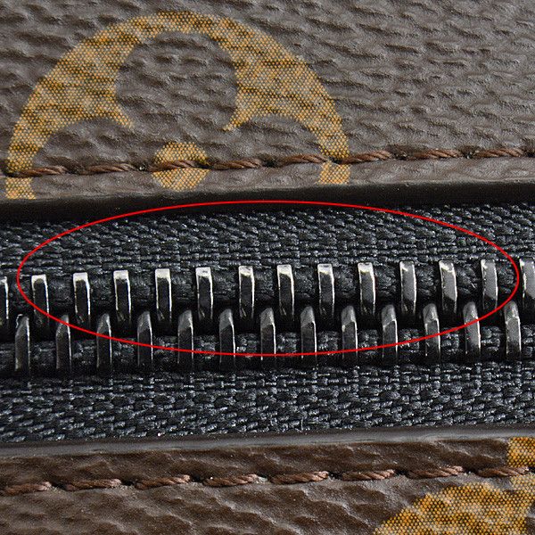 Louis Vuitton Louis Vuitton Louis Vuitton Monogram Solar Ray Pochette Volga Clutch M44458 Canvas Clutch Bag M44458 in Great Condition Size ONE SIZE - 9 Thumbnail