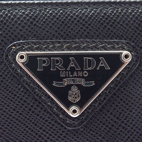 Prada Prada Prada Saffiano Leather Zip Coin Case Black Leather Coin Case 74761 in Great Condition Size ONE SIZE - 9 Thumbnail