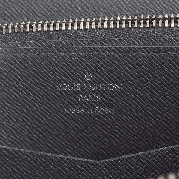 Louis Vuitton Louis Vuitton Louis Vuitton Zippy XL Clutch Bag M61698 Canvas Clutch Bag M61698 in Very Good Condition Size ONE SIZE - 4 Thumbnail