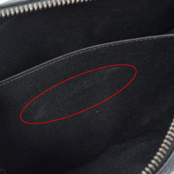 Louis Vuitton Louis Vuitton Louis Vuitton Monogram Eclipse Volga On Strap Shoulder Bag M69688 Canvas Crossbody Bag M69688 in Great Condition Size ONE SIZE - 10 Thumbnail