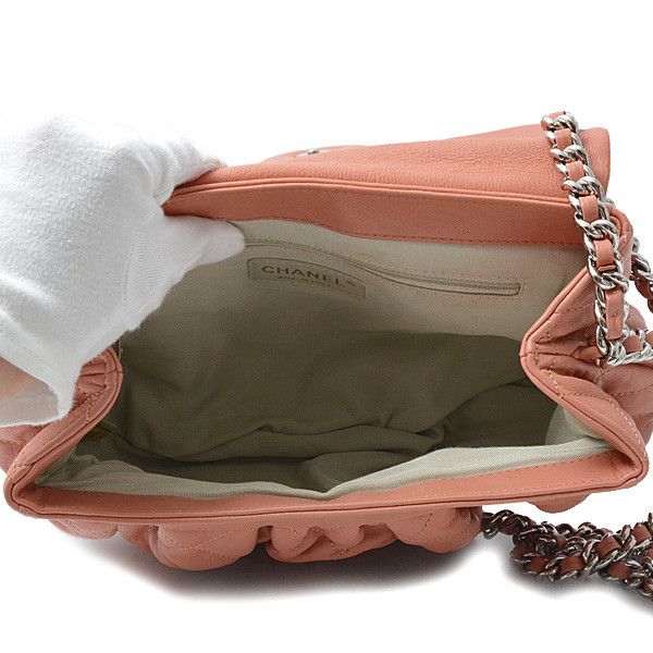 Chanel Chanel Chanel Matelasse Luxury Chain Shoulder Bag Pink Leather Crossbody Bag 15------ in Great Condition Size ONE SIZE - 5 Thumbnail