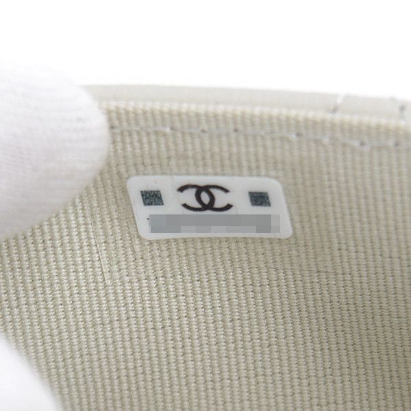 Chanel Chanel Chanel Caviar Skin Matelasse Classic Flap Card Case Leather Card Case 75385 in Great Condition Size ONE SIZE - 5 Thumbnail