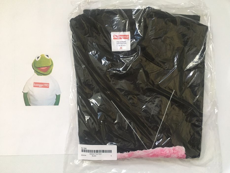 Supreme tv hot sale tee black