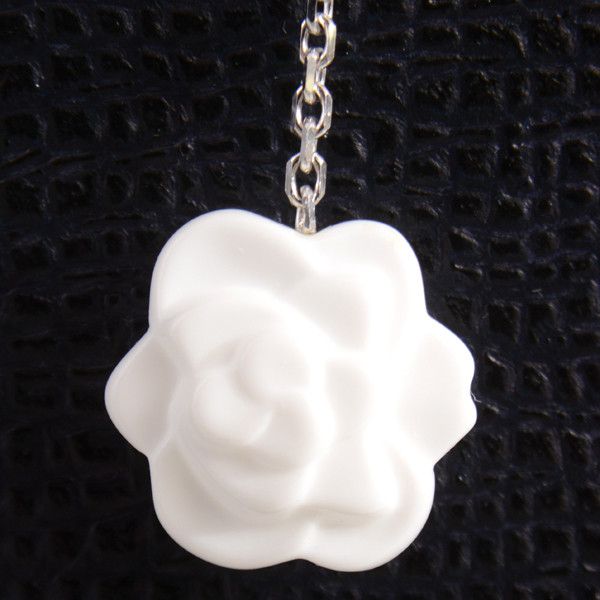 Chanel Chanel Chanel Camellia Diamond Necklace 750WG White Gold Metal Necklace 62013 in Great Condition Size ONE SIZE - 9 Thumbnail