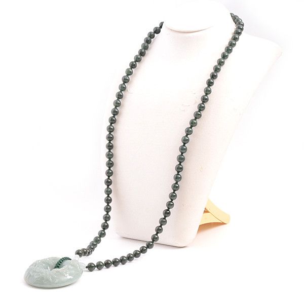 Other Other Jade Carved Flower Necklace Power Stone Long Necklace Natural Material Necklace 56695 in Pristine Condition Size ONE SIZE - 8 Thumbnail