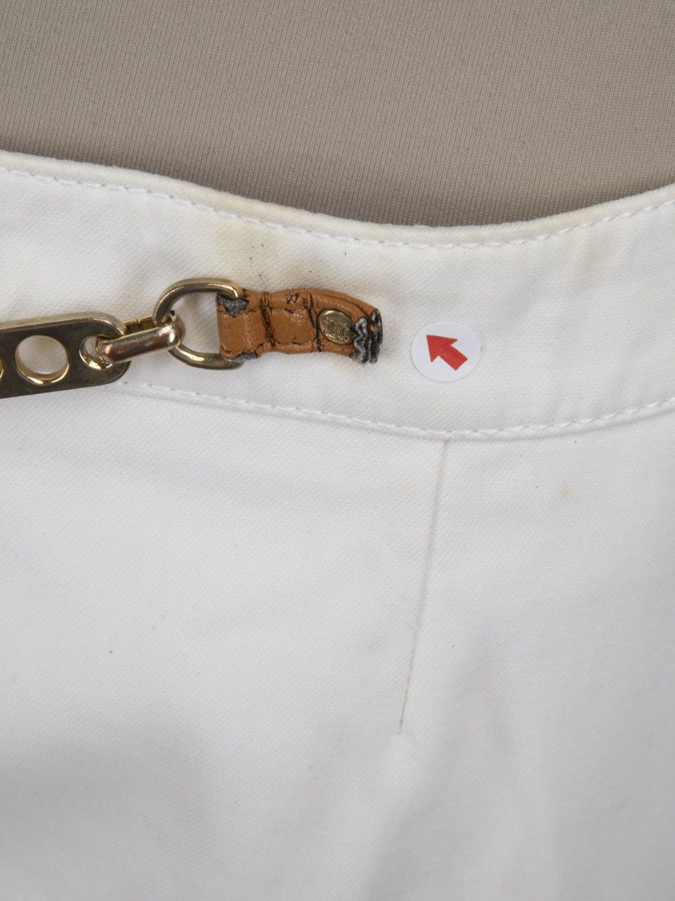 Celine White Chain Detail Cropped Trousers Size 28" / US 6 / IT 42 - 10 Thumbnail