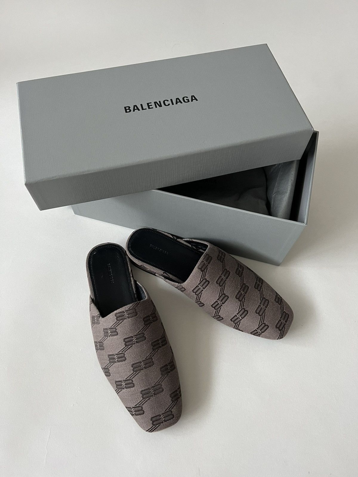 Balenciaga Balenciaga BB Monogram Mule Sandals Size US 7 / IT 37 - 4 Thumbnail