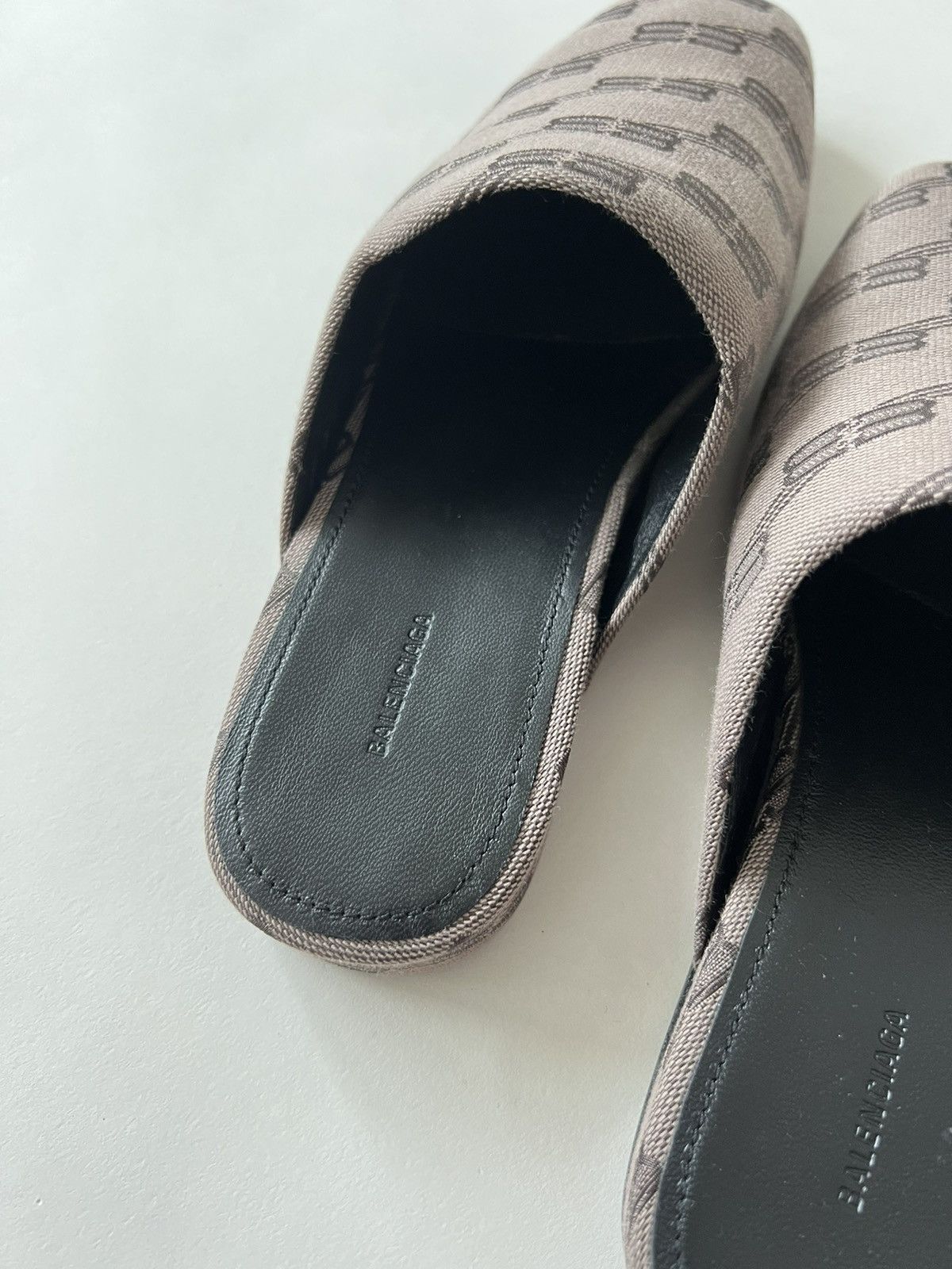 Balenciaga Balenciaga BB Monogram Mule Sandals Size US 11 / IT 41 - 3 Thumbnail