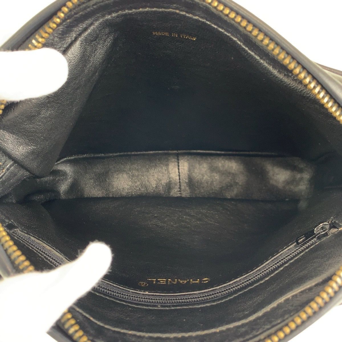Chanel Chanel Chanel Vintage Lambskin Diamond Stitch Tassel Fringe Crossbody Bag Leather Crossbody Bag in Very Good Condition Size ONE SIZE - 8 Thumbnail