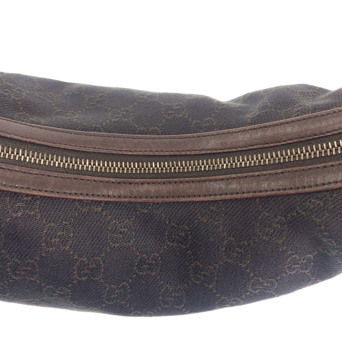 Gucci Gucci Gucci GG Canvas Shoulder Bag Black Silver Hardware Canvas Shoulder Bag 01234 in Very Good Condition Size ONE SIZE - 5 Thumbnail