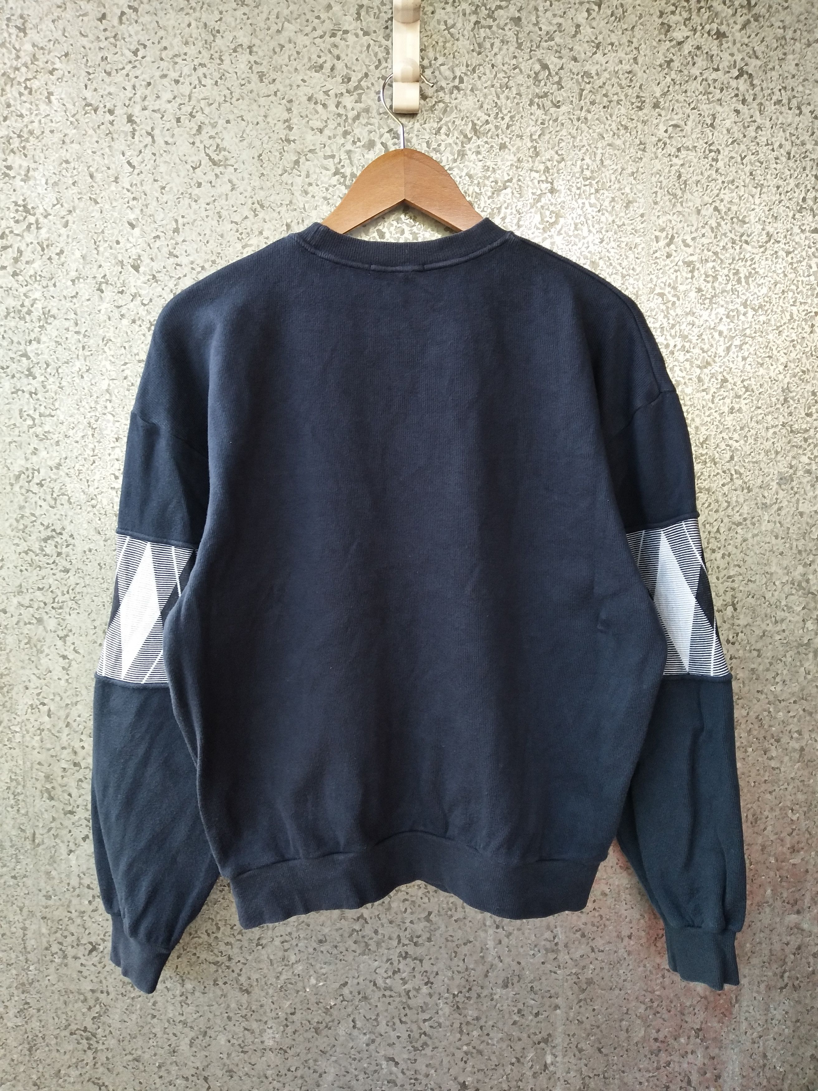 Courreges Courreges sweatshirt nice design made in japan Size US M / EU 48-50 / 2 - 2 Thumbnail