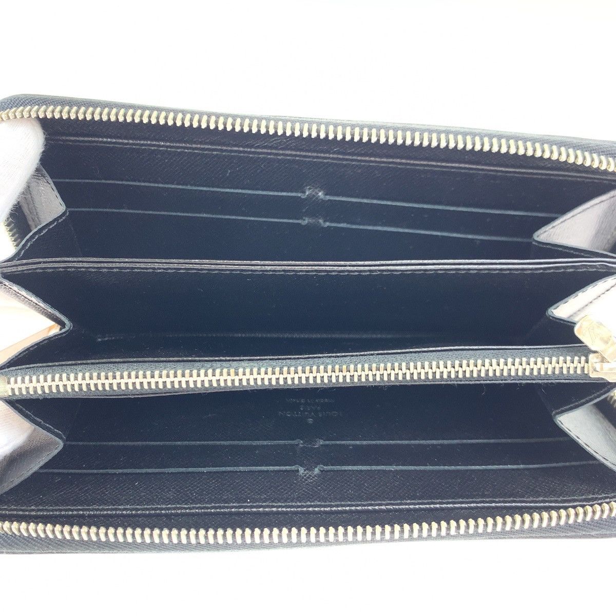 Louis Vuitton Louis Vuitton Louis Vuitton Epi Zippy Wallet Black Leather Leather Long Wallet M6007N Size ONE SIZE - 4 Thumbnail