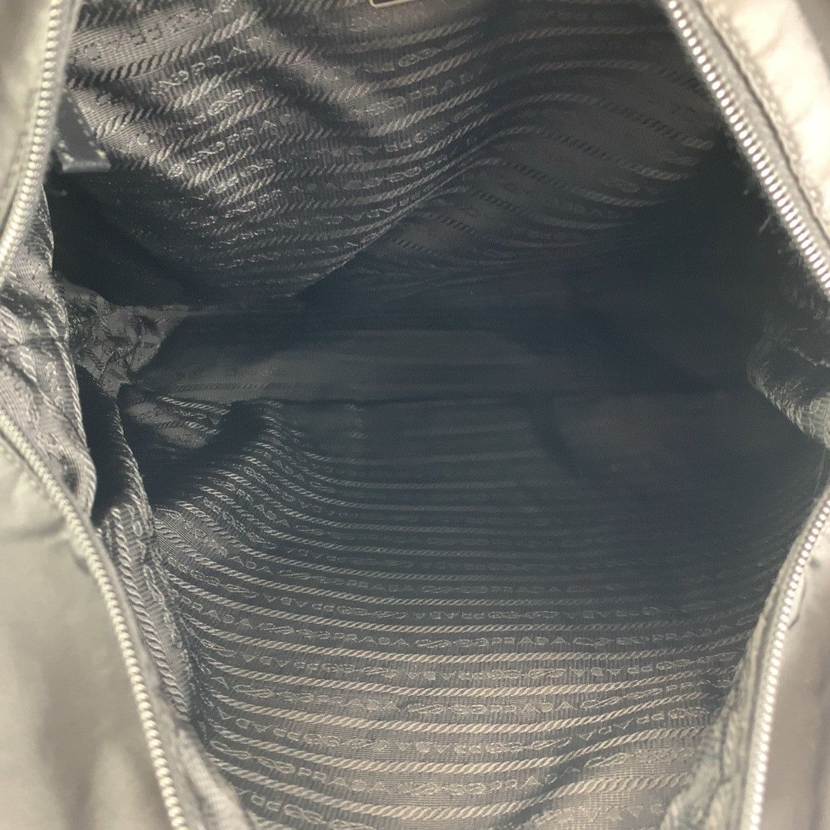 Prada Prada Prada Tessuto Nylon Handbag Tote Bag Canvas Tote Bag 405246 in Very Good Condition Size ONE SIZE - 9 Thumbnail