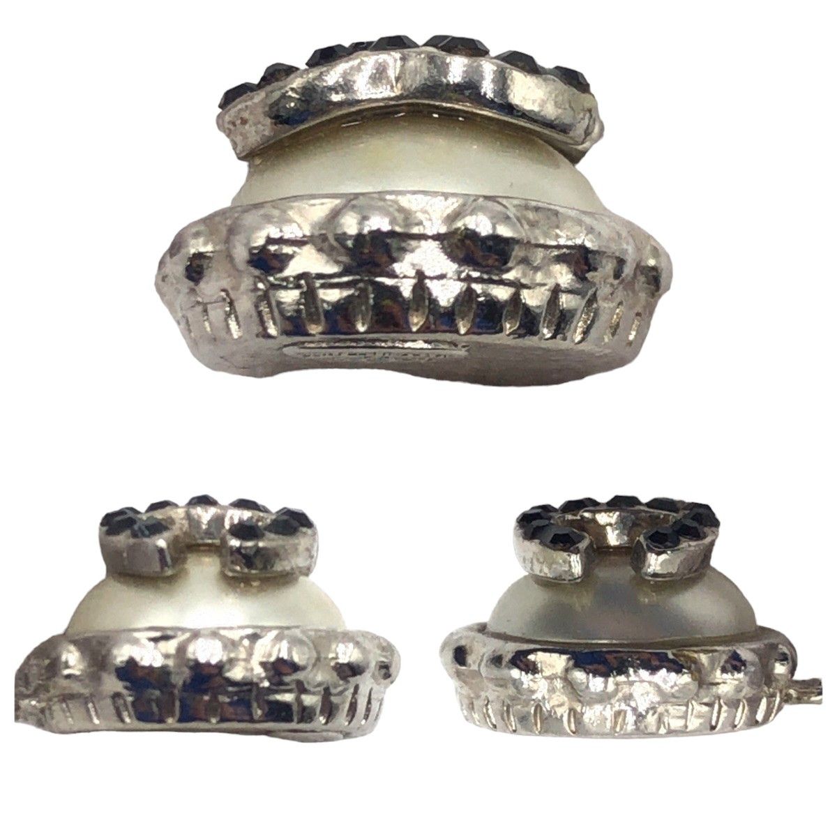 Chanel Chanel Chanel Rhinestone Coco Mark Faux Pearl Silver Metal Earrings Metal Earrings 405346 in Very Good Condition Size ONE SIZE - 4 Thumbnail