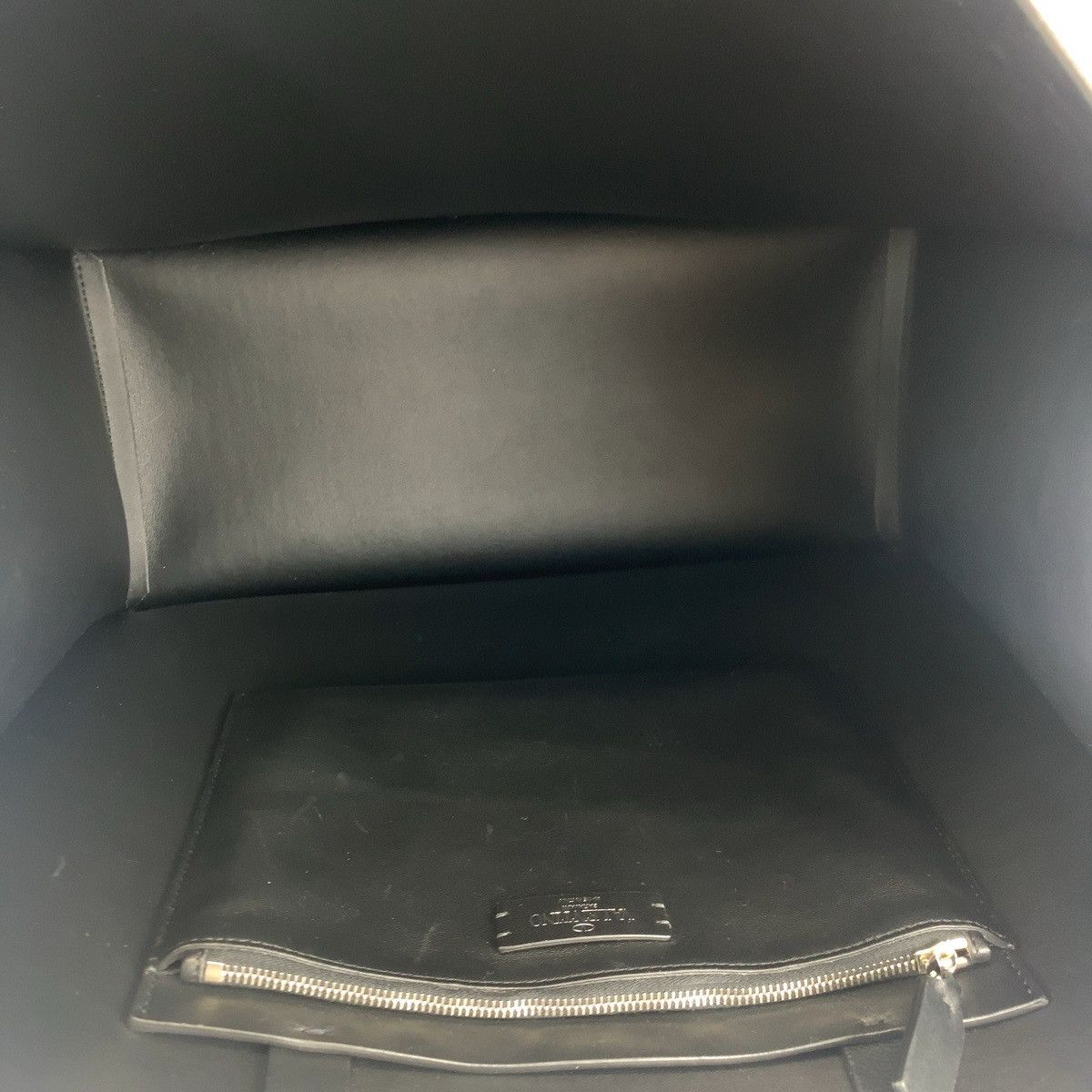 Valentino Valentino Valentino Calf Tote Bag WY2B0963 Leather Tote Bag WY2B0963 in Great Condition Size ONE SIZE - 8 Thumbnail