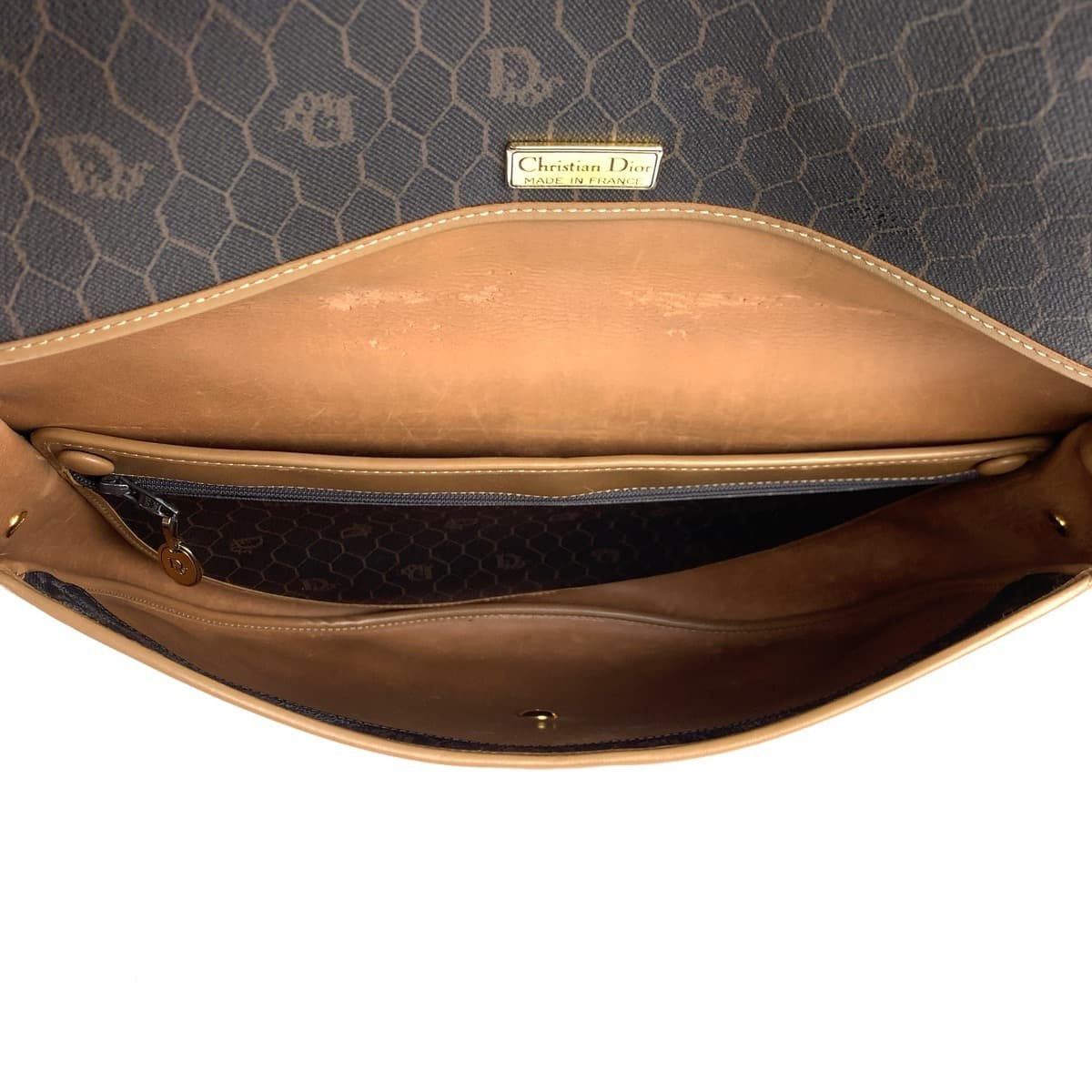 Dior Dior Dior Vintage Honeycomb Pattern Leather Shoulder Bag Leather Shoulder Bag in Very Good Condition Size ONE SIZE - 4 Thumbnail