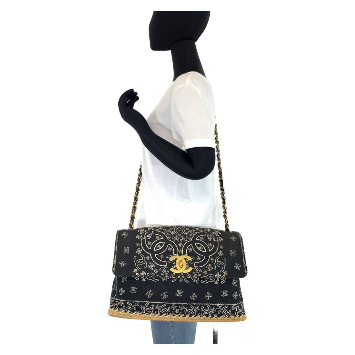 Chanel Chanel Chanel Vintage Bandana Matelassé Cotton Shoulder Bag Cotton Crossbody Bag 405815 in Very Good Condition Size ONE SIZE - 7 Thumbnail