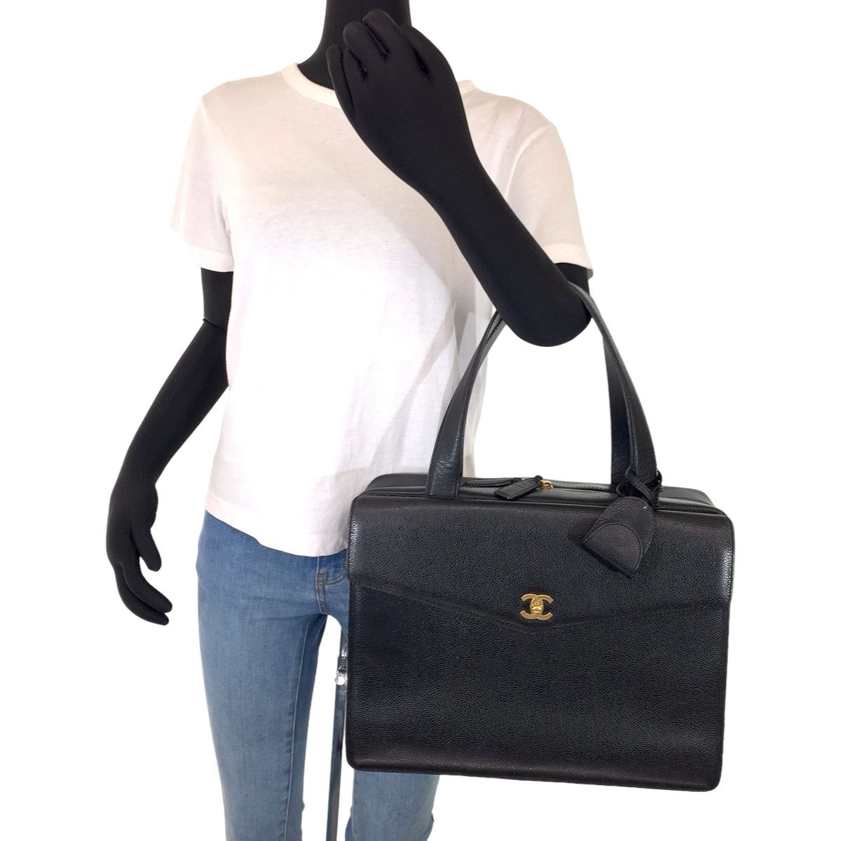 Chanel Chanel Chanel Vintage Caviar Skin Coco Mark Business Bag Leather Handbag in Great Condition Size ONE SIZE - 8 Thumbnail
