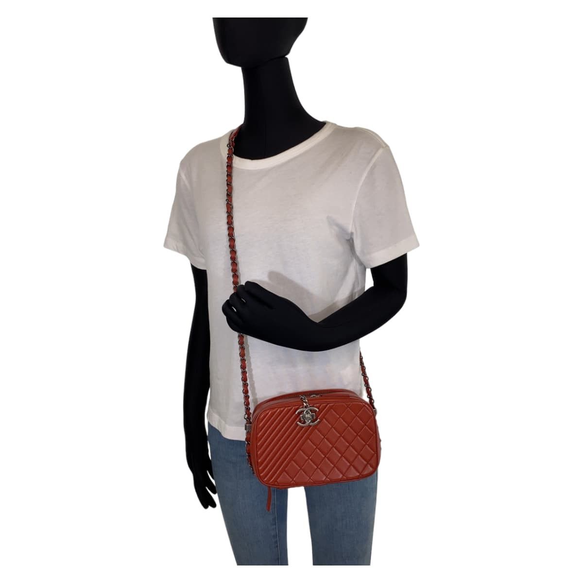 Chanel Chanel Chanel Boy Camera Bag Red Lambskin Crossbody Leather Crossbody Bag 207913 in Great Condition Size ONE SIZE - 6 Thumbnail