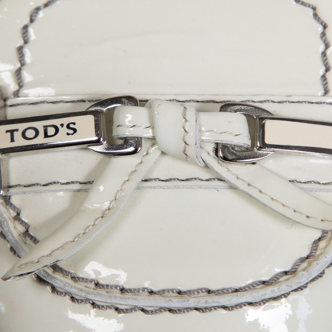 Tod's Ecru Patent T Buckle Detail Slingback Pumps Size US 8 / IT 38 - 5 Thumbnail