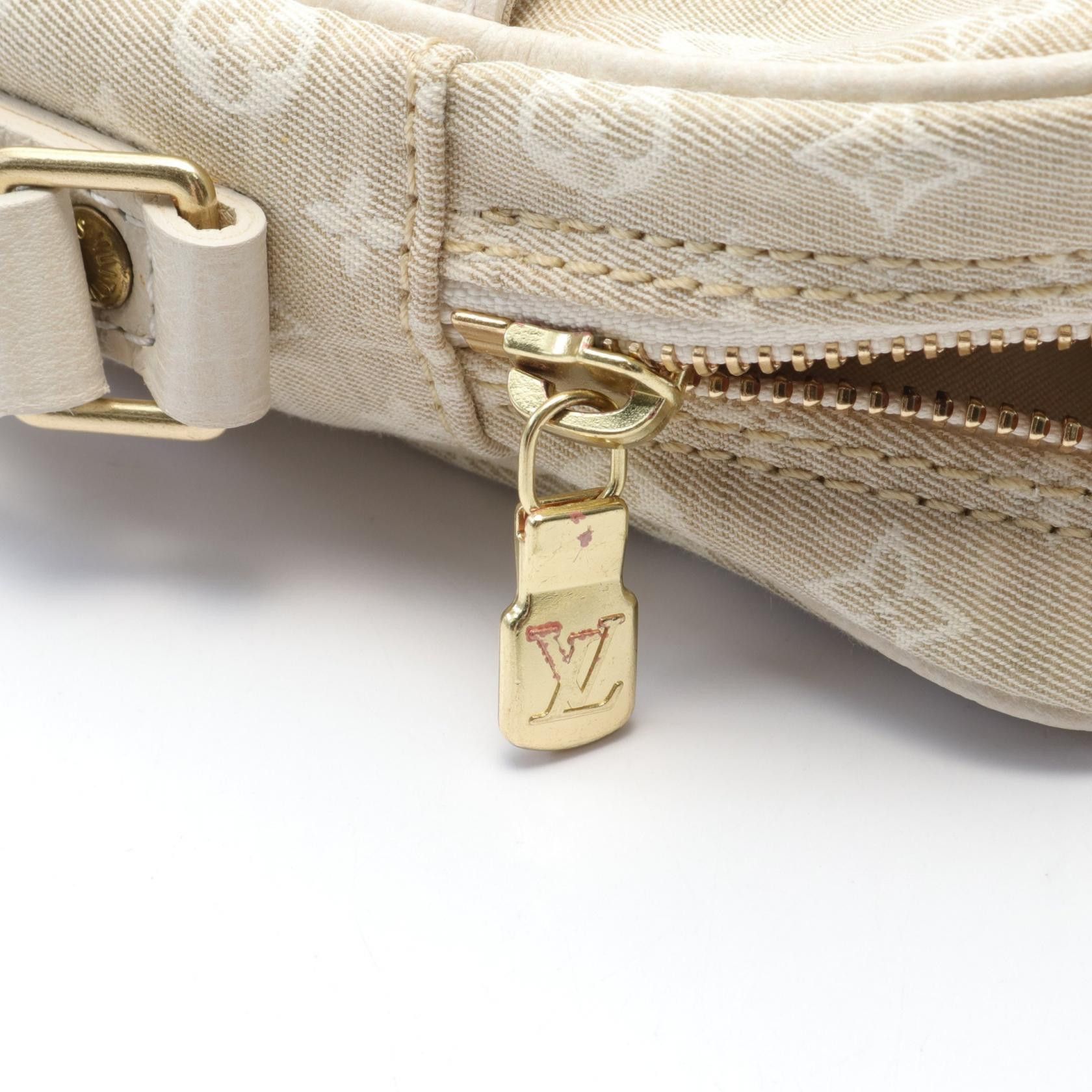 Louis Vuitton Louis Vuitton Danube Shoulder Bag Canvas Shoulder Bag M95318 in Very Good Condition Size ONE SIZE - 6 Thumbnail