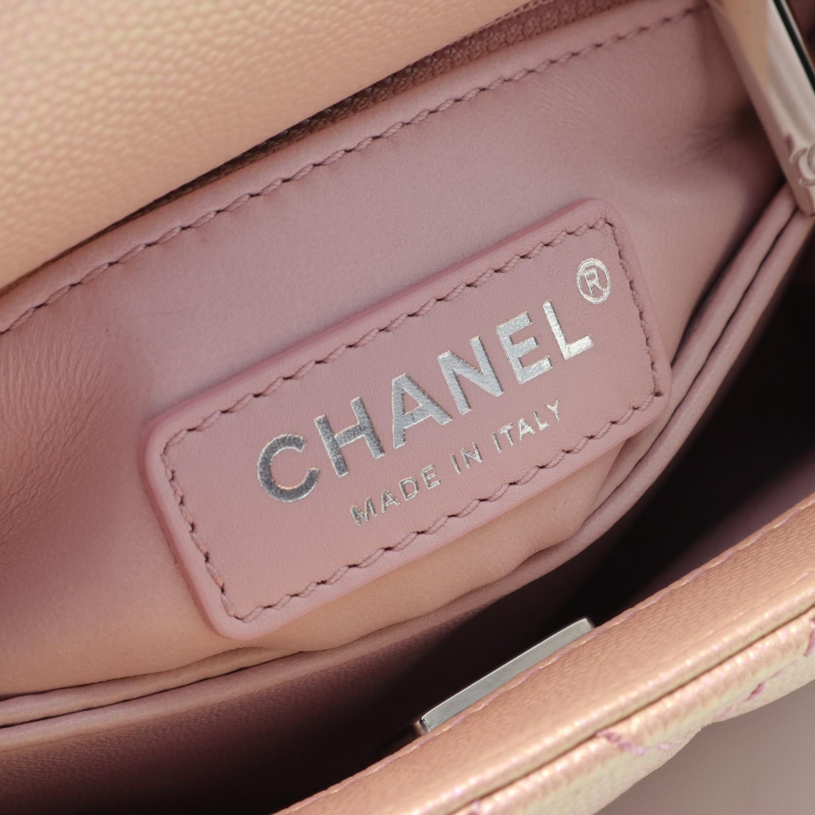 Chanel Chanel CC Quilted Caviar Top Handle Flap Bag Leather Handbag AS2215 in Very Good Condition Size ONE SIZE - 4 Thumbnail